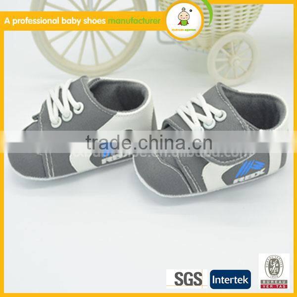 2015 fashional baby canvas shoes for every age boy