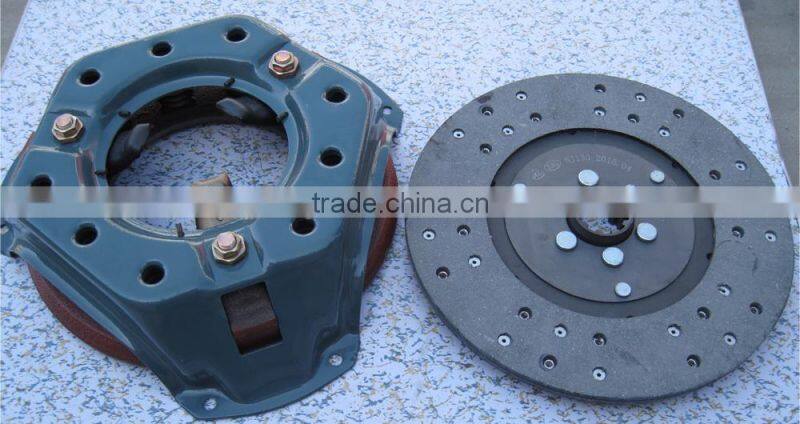 Agricultural tractor clutch disc for transmission system