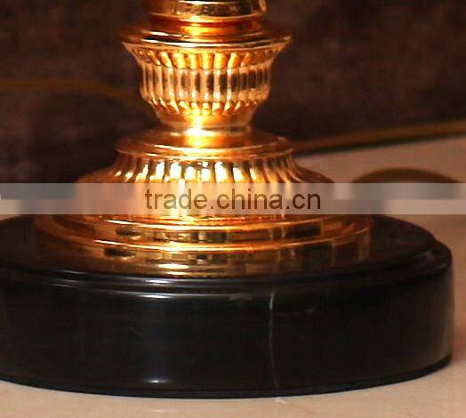 Concise design black color marble body table lamp