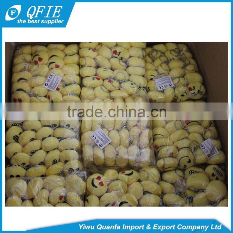 Wholesale 5cm emoji keychain for capsule vending machine