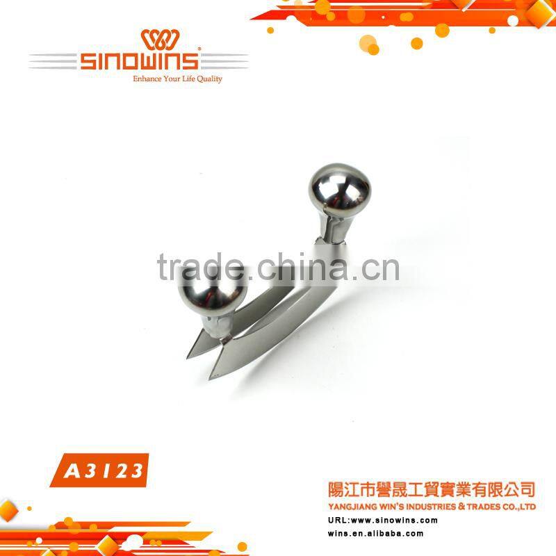 A3123 Professional Stainless Steel double chopping knife pizza tool