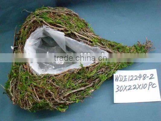 bark water can planter flower pot with moss decoration