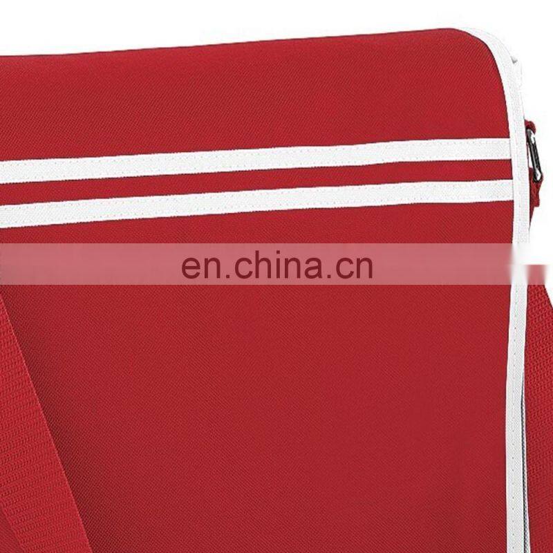 Classic Red Polyester Adjustable Outdoor Messenger Bag