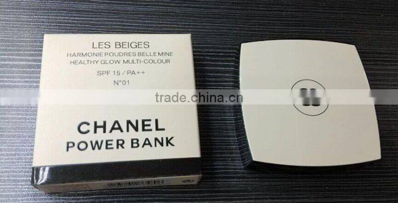 2016 fashion 3000mah Channel power bank mirror travel charger