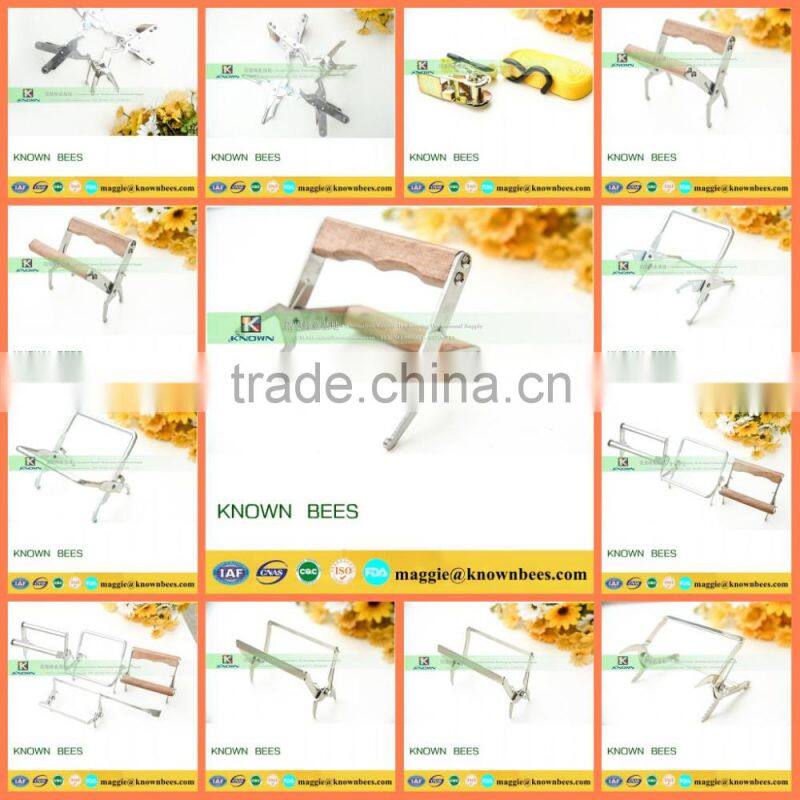 beekeeping tool marker to label queen with sponge