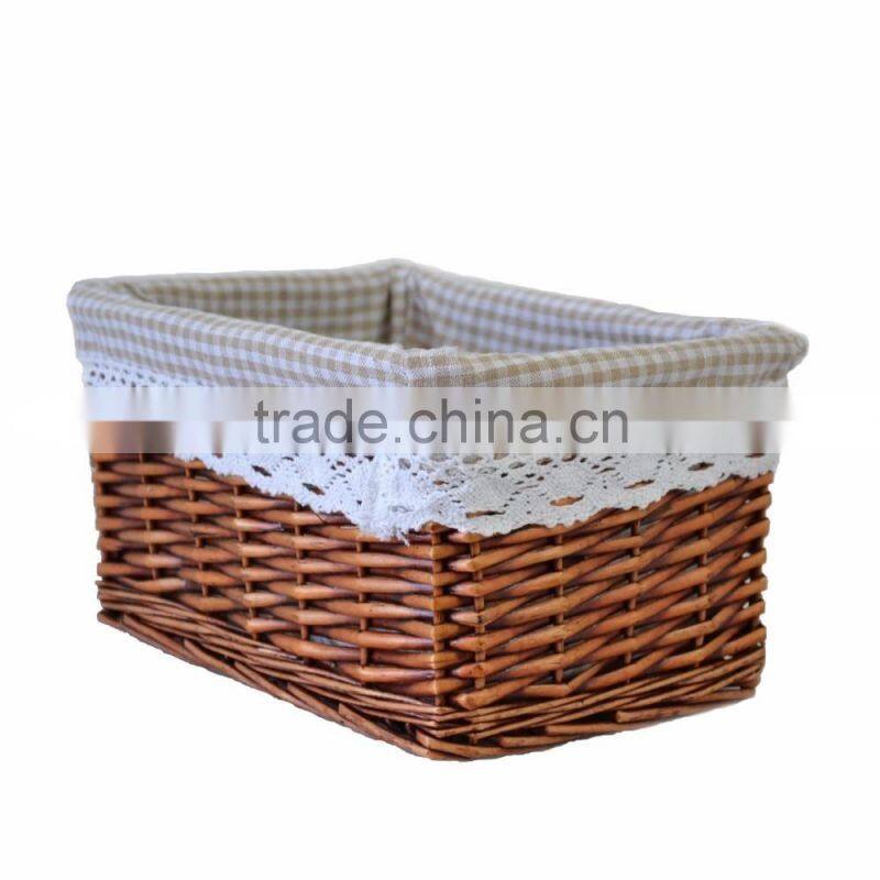 Wholesale Willow wicker storage basket with liner for home decorations