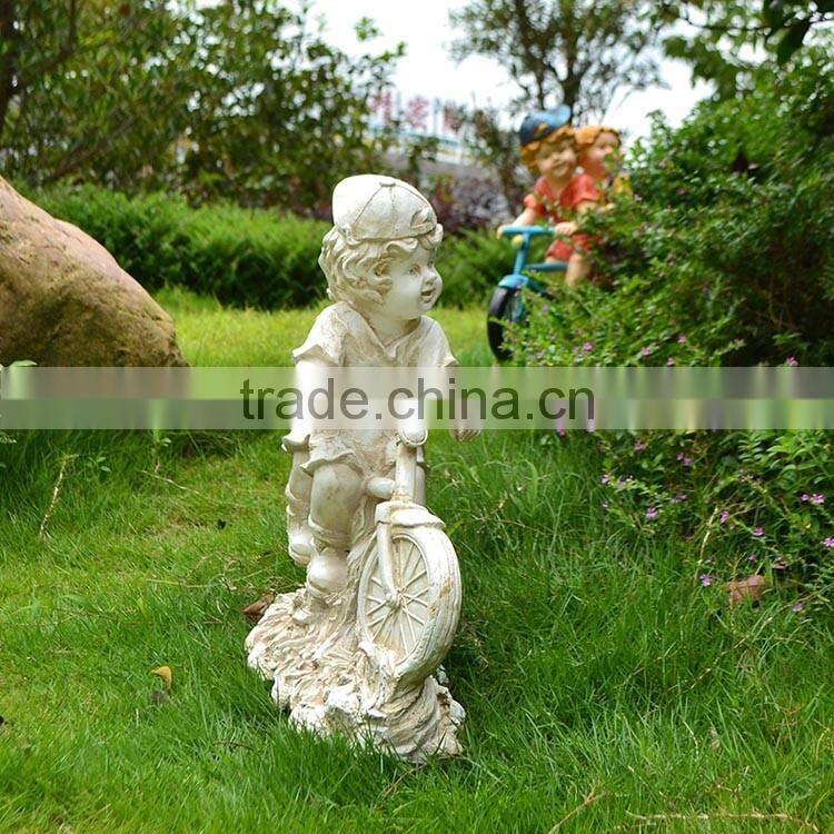 Hot Sale fiberglass resin children boy and girl garden statue