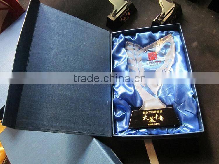 Unique Souvenir Crystal Plaque