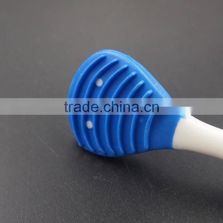2017 new arrival tongue brush cleaner tongue scraper high quality made in China