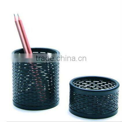 2013 high quality 9.0cm gold color metal round metal pen pot holder
