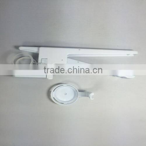 2015 hot selling egg cracker/separator