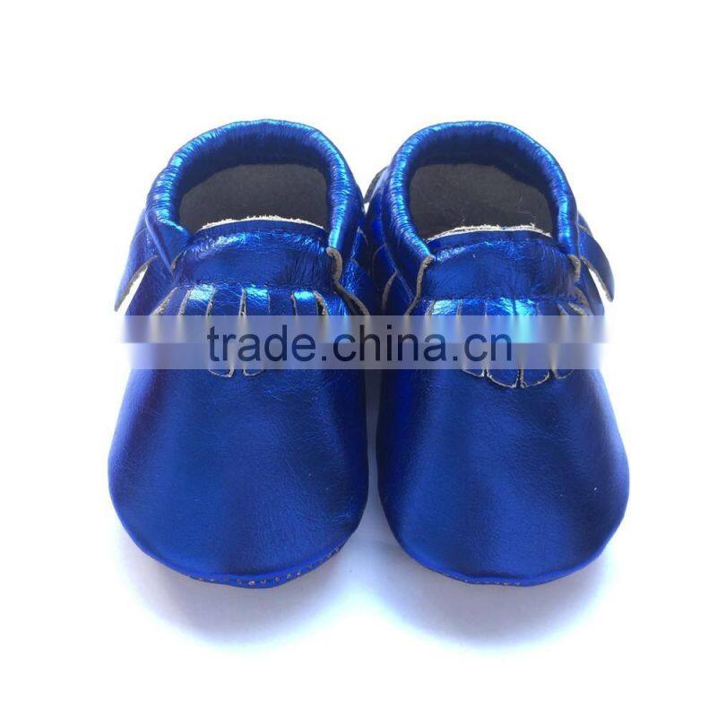 hot selling baby leather moccasin shoes the metal color moccasins shoes