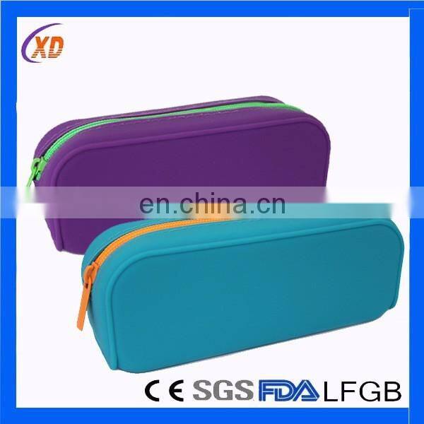 Fashion Customized Women Silicone Purse Metal Zipper bag
