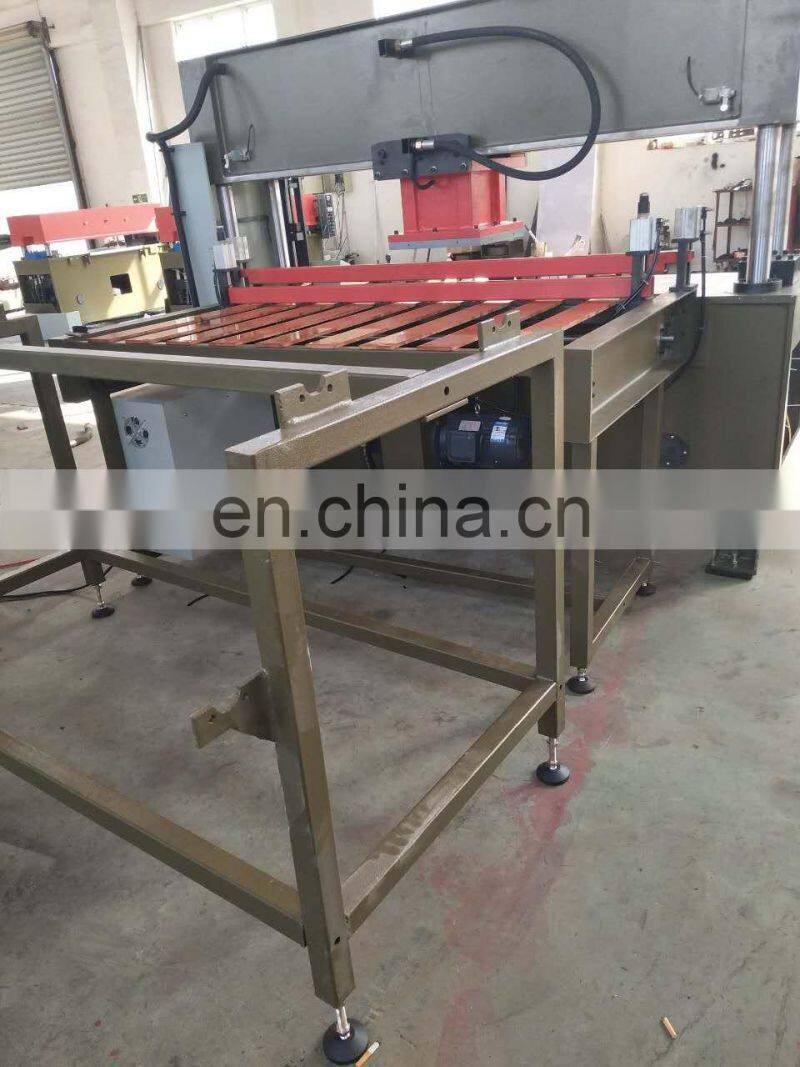 cutting insole/shoe pad moving head press cutting machine