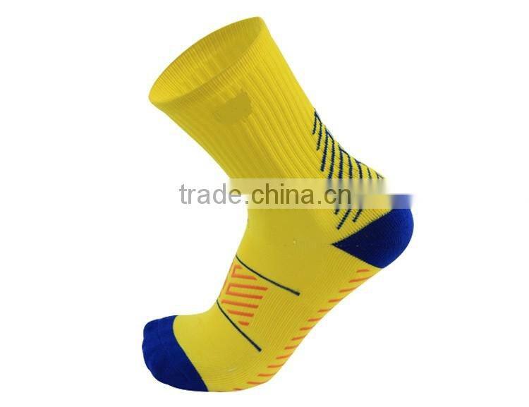 customized wholesale cheap team basketball socks