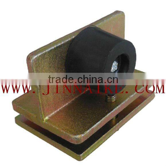 iron meeting point for folding door