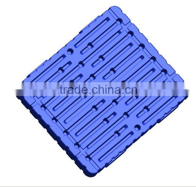 Nine feet blow pallet mould