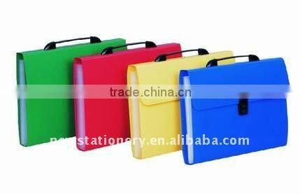 A4 pp expanding file bag with handle