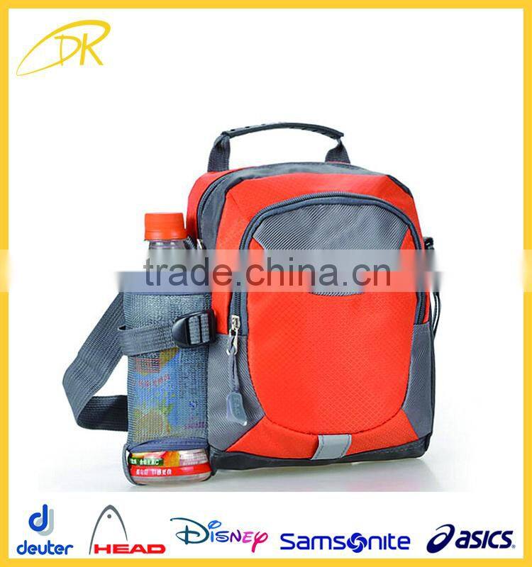 2016 fashion cheap nylon messenger bag for men