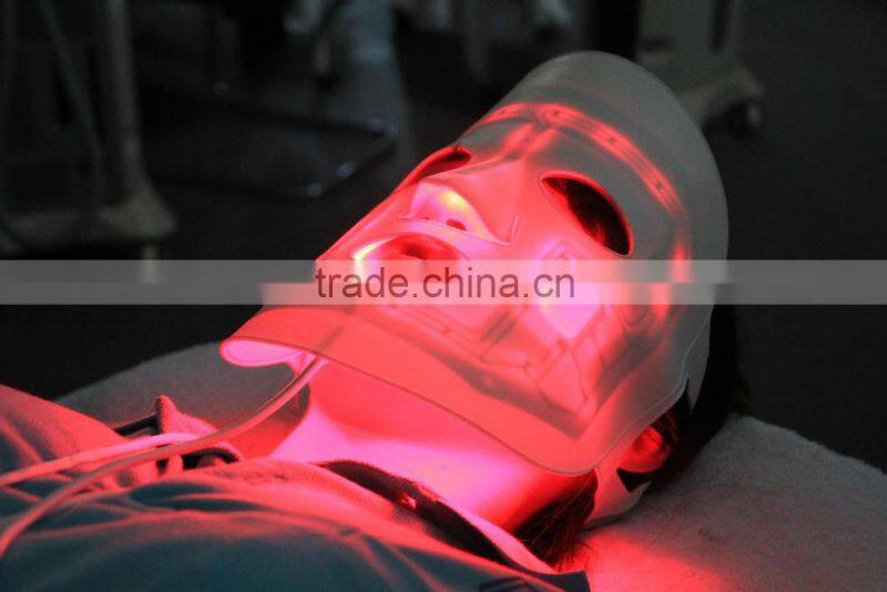 home use LED red light therapy skin care collagen mask