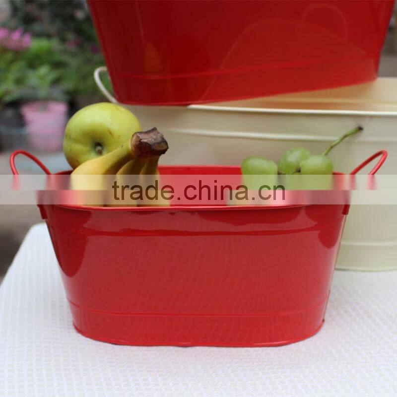 cheap decorative modern red outdoor metal wall hanging flower planter for garden planting