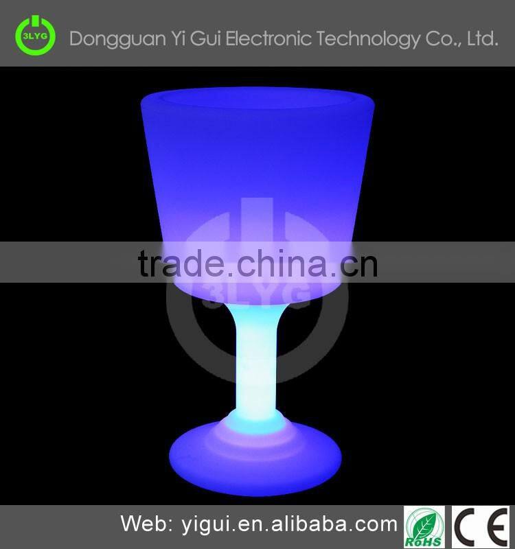 Party Favorite colorful Plastic LED Cup