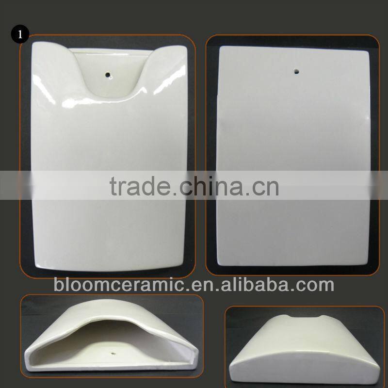 White ceramic hanging humidifier with metal "S" hook