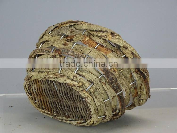 Bark woven oval flowerbox