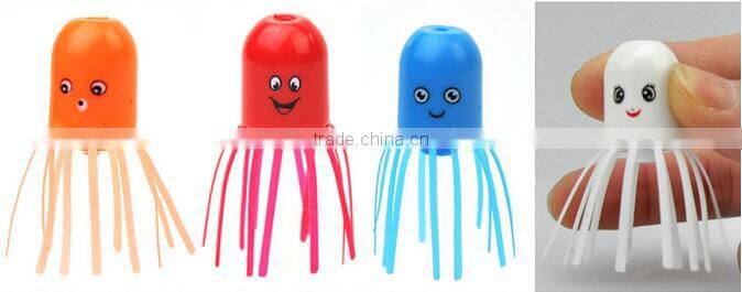 hot sale summer magic hydrodynamic jellyfish toy for kids capsule toys