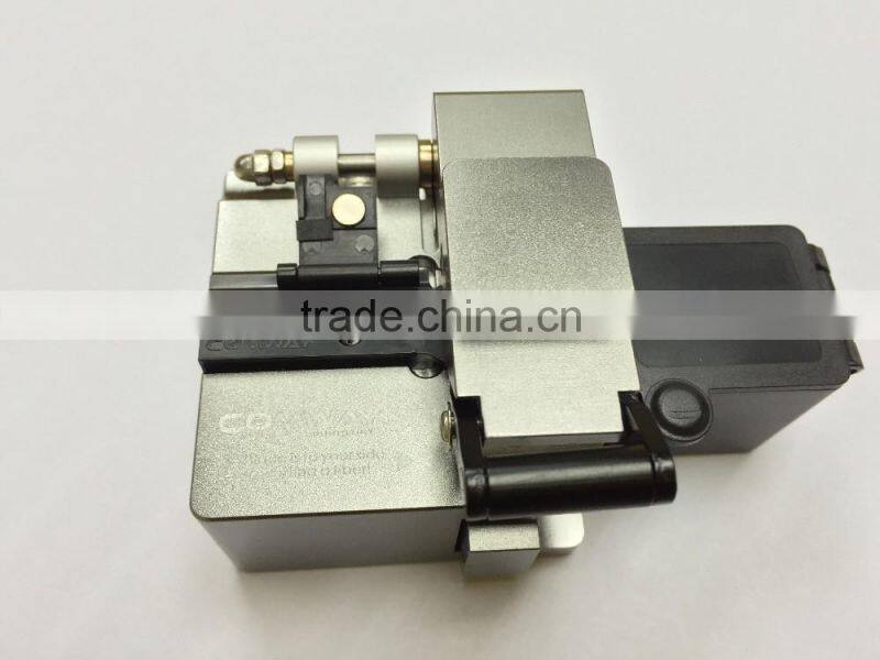 Economical COMWAY Fusion Splicer Machine C8 as good as Fujikura FSM-21S