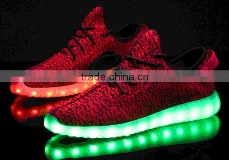 2016 Colorful Simulation Yeezy Shoes Adult Lighting Led Shoes