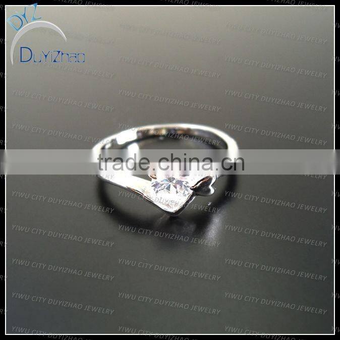 2016 high quality simple fashion ladies cz rings