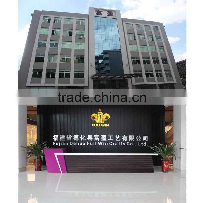 Full Win decorative high quality ceramic flower vase with heart design