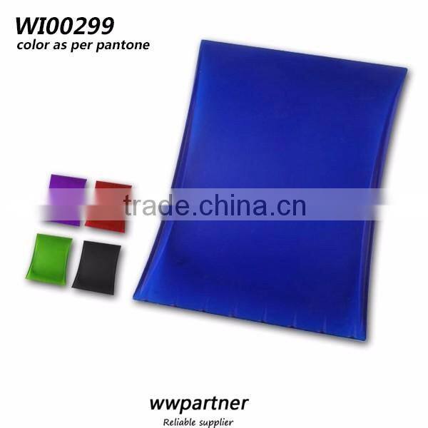 triangle ice scraper heart