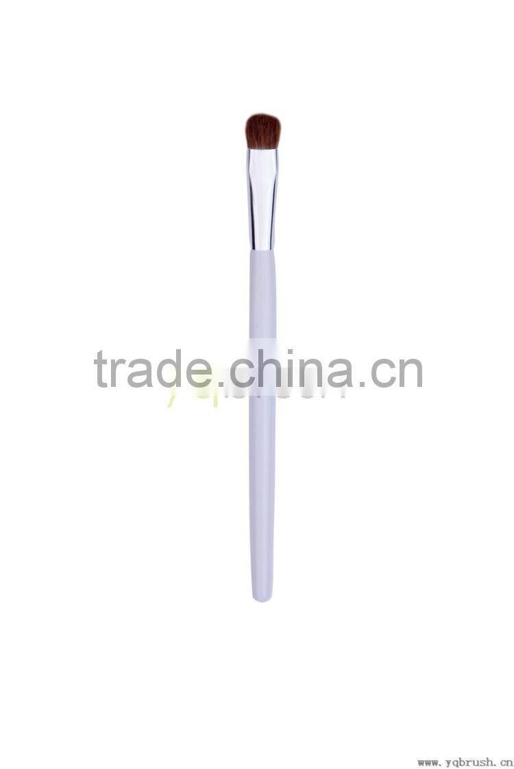 Foundation Concealer Brush 004 makeup