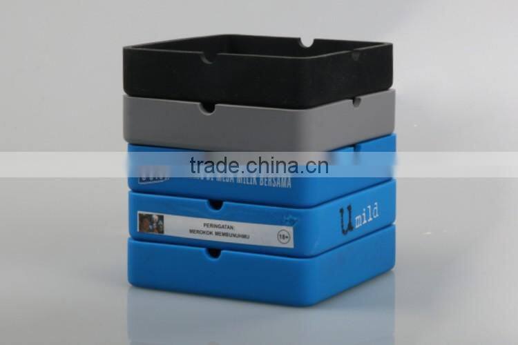 Square Shape portable Silicone ashtray