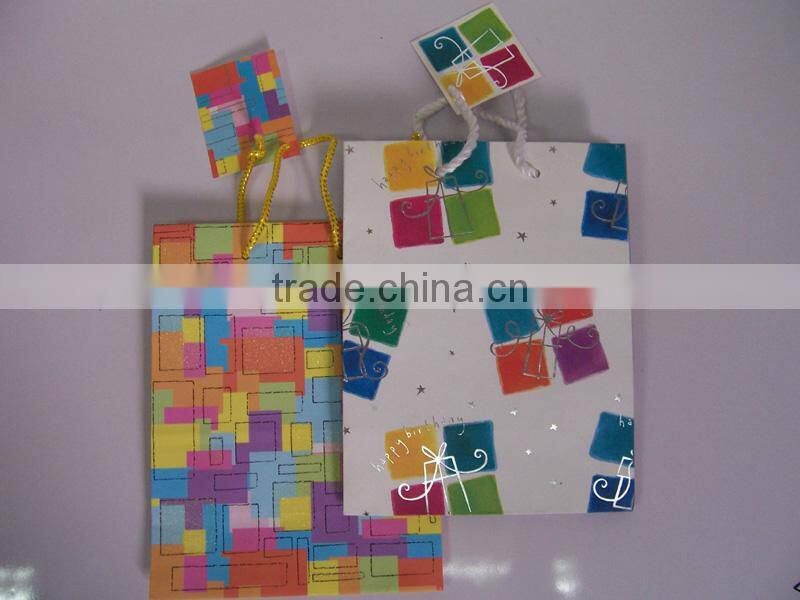2013 wholesale beautiful and eco-friendly coated paper gift/candy bag --size22*10*24cm
