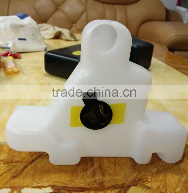 OEM Blow Molding Plastic Cans Water Tank Container PE Oyster White Container