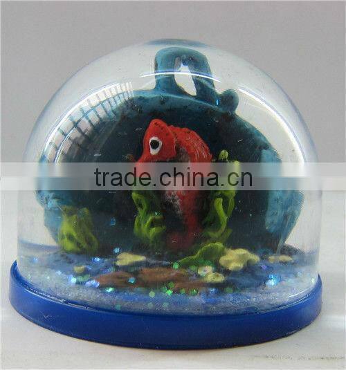 6*6*5cm customized plastic snow globe