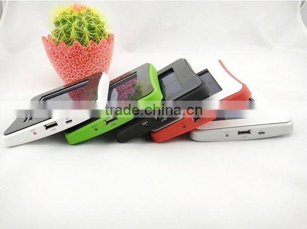 1800mAh Square Shape Solar Power Bank With Adsorption Function