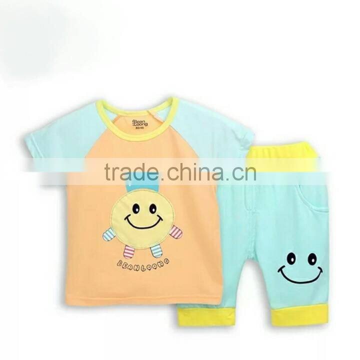 Manufacture Children Clothing Set Fashion Smile T shirt and Pants Children Clothes Set