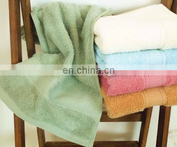 venta al por mayor 100% de algodon egipcio como doblar toallas para hoteles