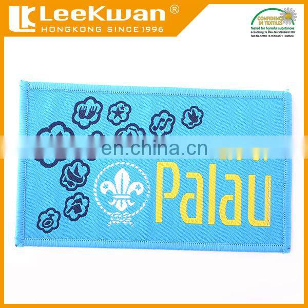 Attractive embroidery woven label with full color