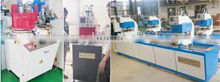 Strong combination PVC window three head welding machine
