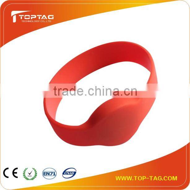2014 whole sales printable NFC waterproof silicone RFID wristband
