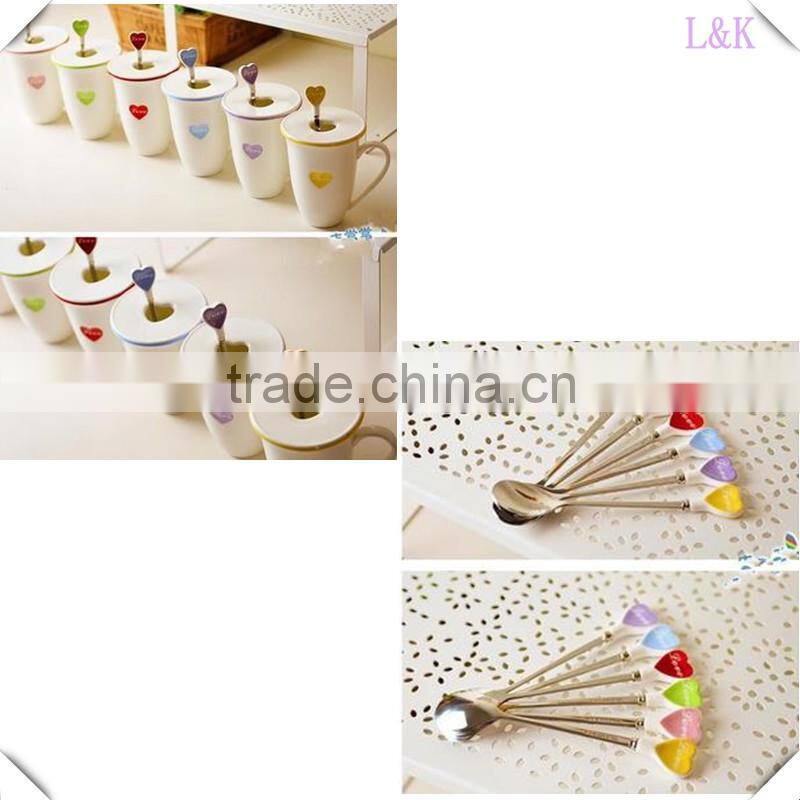 heart shape ceramic coffee cup with spoon/heart shaped ceramic cup with lid