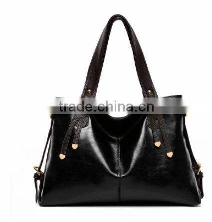 Guangzhou lastest fashion handbags factory