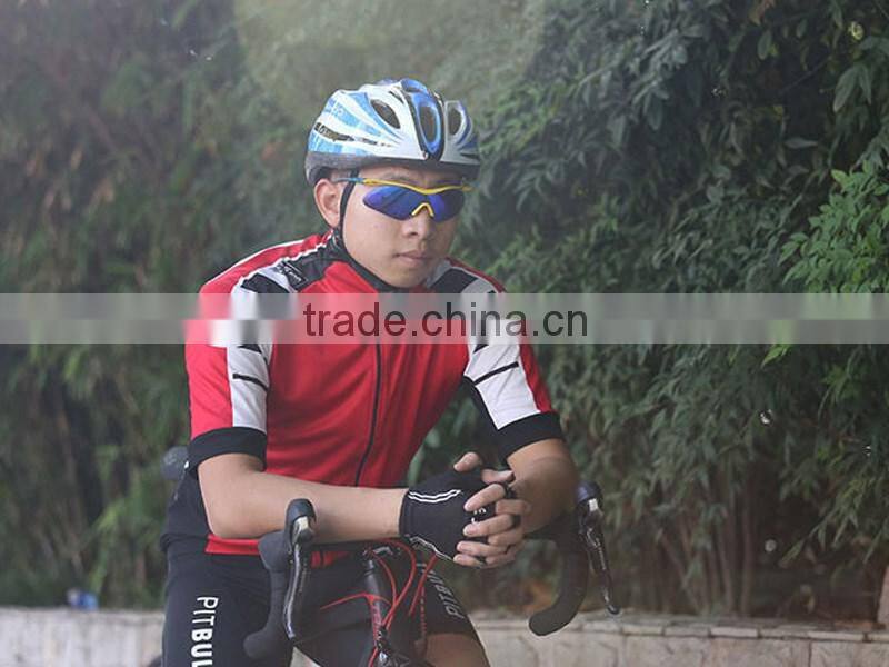 Professional Bike Helmets Outdoor Riding Sport Safety Helmet 18 hole with LED lights