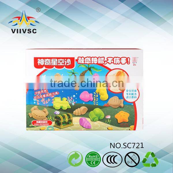 Hot selling long lasting sand toys beach toy digger in many style