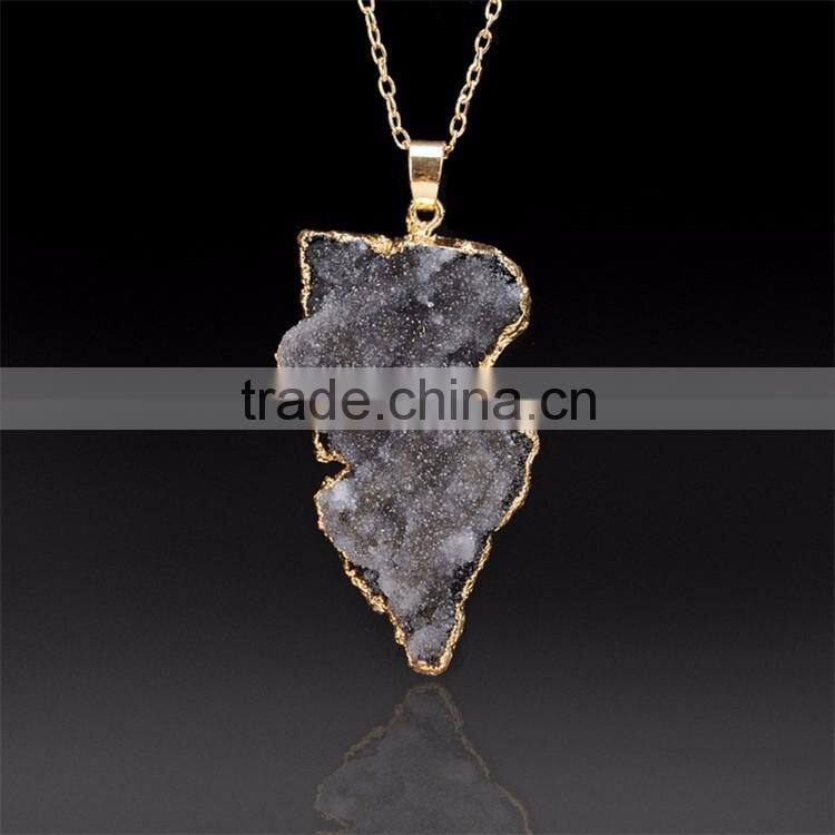 costume Jewelry 2016 hot selling natural crystal irregular stone quartz pendant necklaces stone gem jewelry